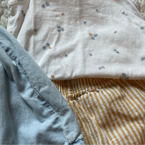 3-Piece Set - Picture 2 of 6